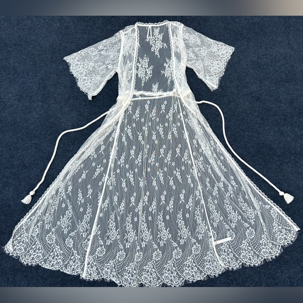 By Anthropologie White Lace Long Robe S/M - Picture 4 of 12